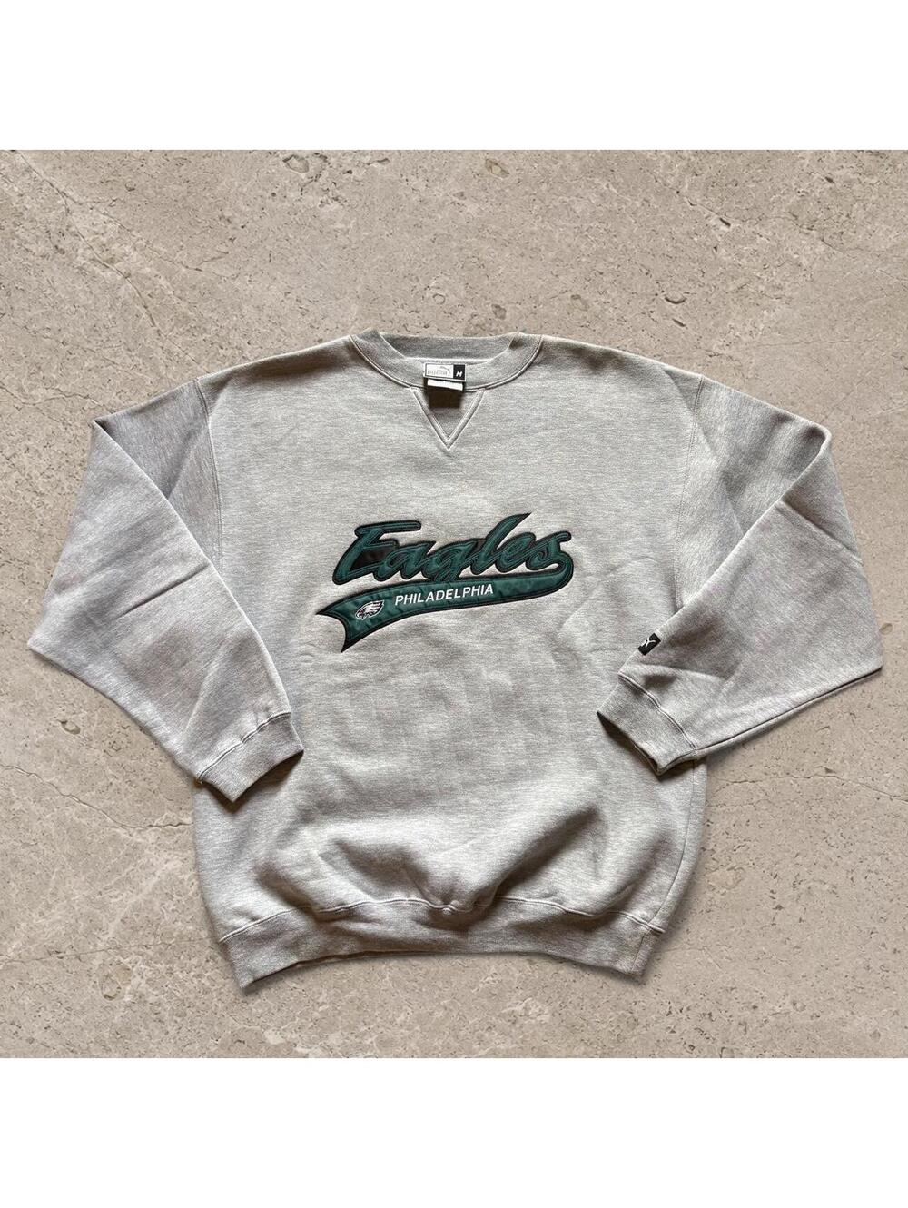 immaculate condition 90s vintage Philadelphia Eagles Puma crewneck sweatshirt.